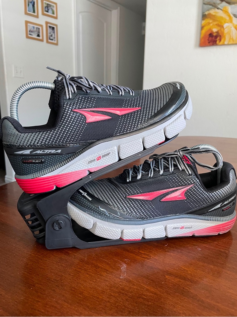 Altra Men's Torin 2.5 Running Sneakers Bkack Red Running Shoes Mens Sz 8.5 NICE!